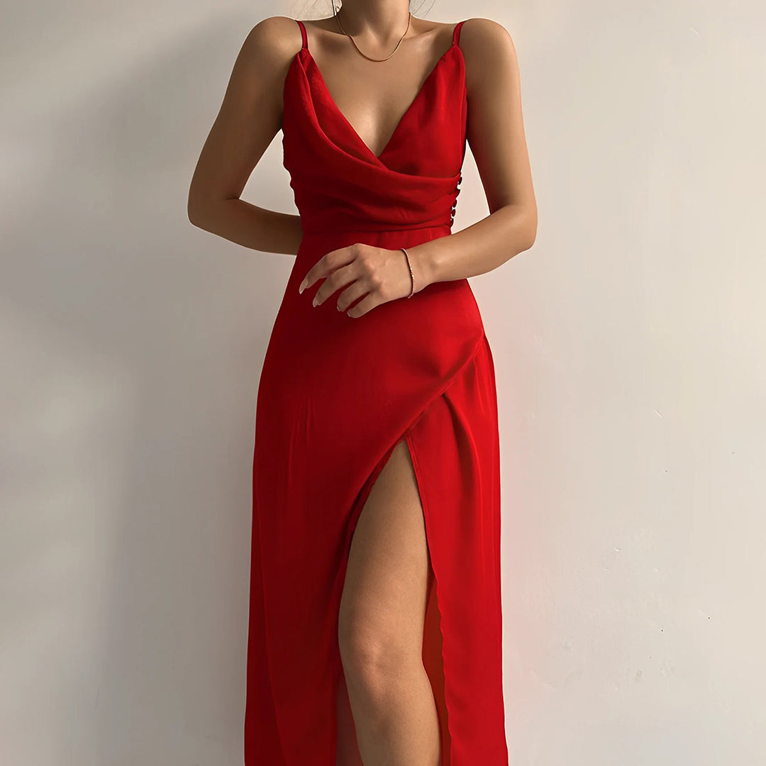 Osvira | Elegant axelbandslös klänning